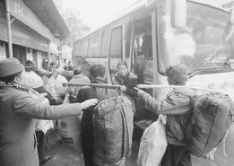 武漢高速公路關閉 公路客運日滯留旅客近8萬